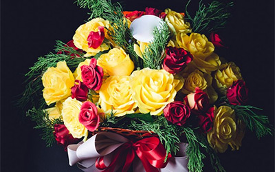 DIY Christmas Flower Arrangements to Brighten Your Calgary Home