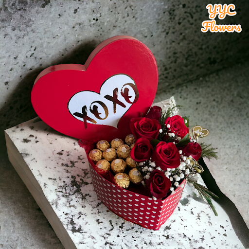 red roses and chocolate bouquet Romantic Gestures