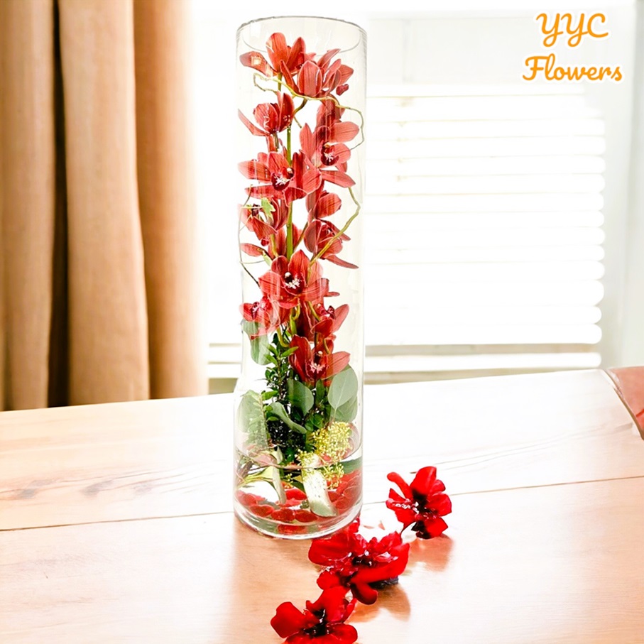 spring red flowers bouquet